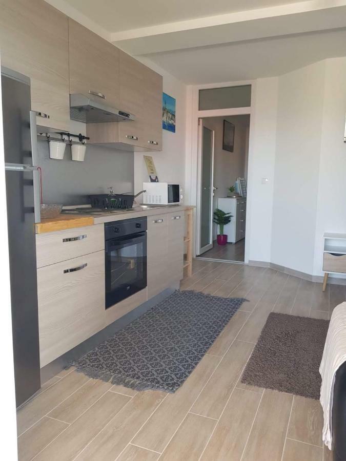 Steffano Lägenhet Karlobag Exteriör bild
